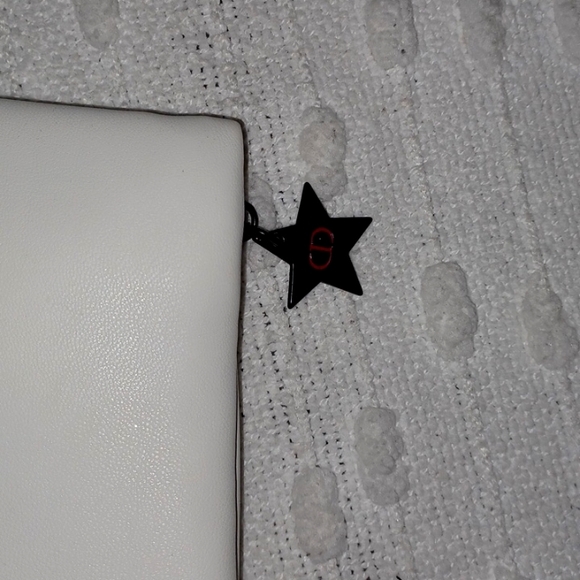 DIOR COSMETIC BAG - Picture 5 of 8